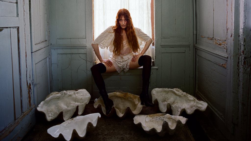 Florence + The Machine – Everybody Scream Tour