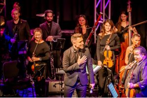 Picture of an orchestra on stage