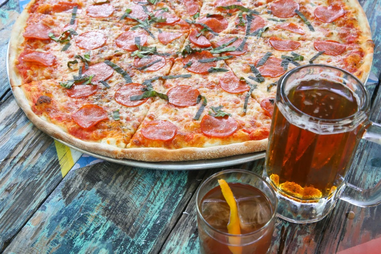 Gramps and Pizza Tropical Reopen for Takeout