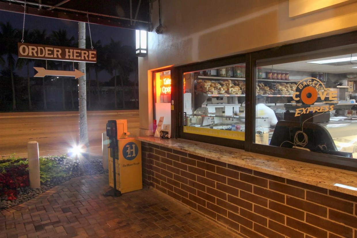 Bagel Cove in Aventura Is Now Open 24 Hours