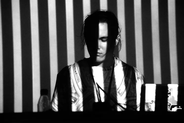 Nick León Combines Field Recordings and Miami Clubs on New EP, <i>Totem</i>