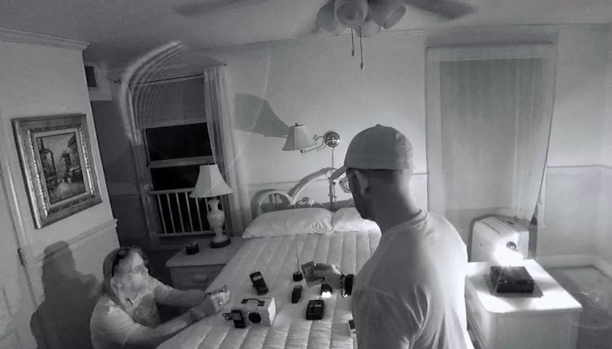 A Night With Miami’s Most Famous Ghost Hunter in a Haunted Homestead Hotel