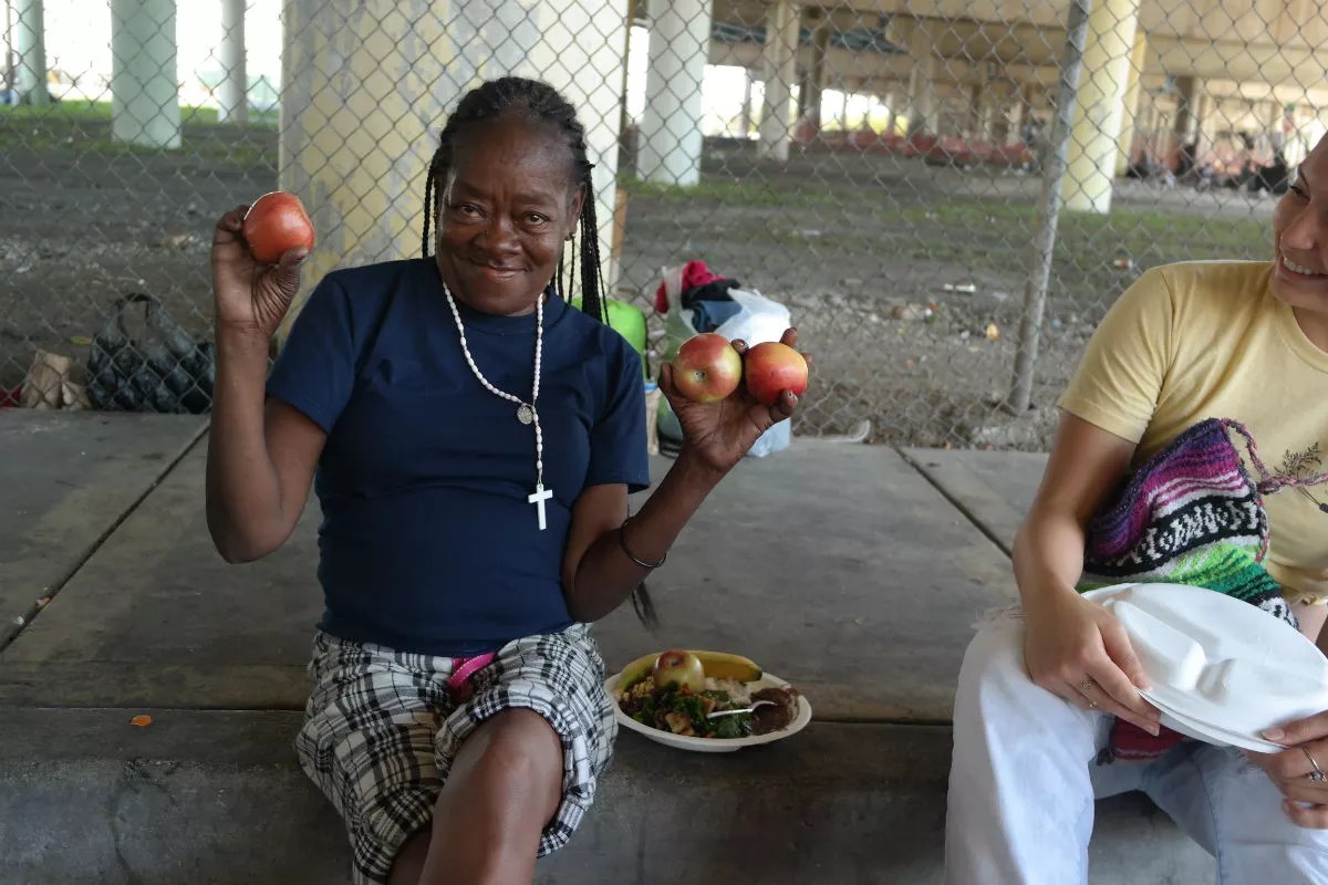 Miamian Hosting Free Plant-Based Thanksgiving in Overtown