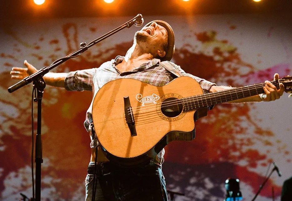 Jason Mraz Channels Mister Rogers at the Arsht Center