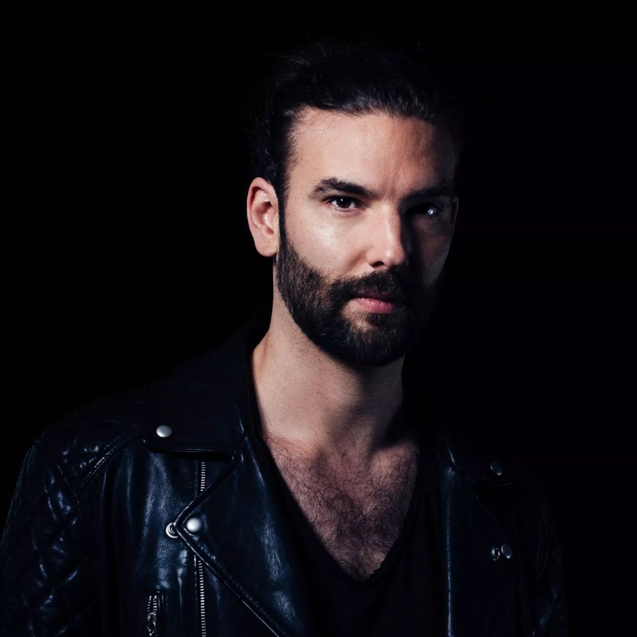 Eelke Kleijn’s Evolving Sound Arrives at Do Not Sit on the Furniture