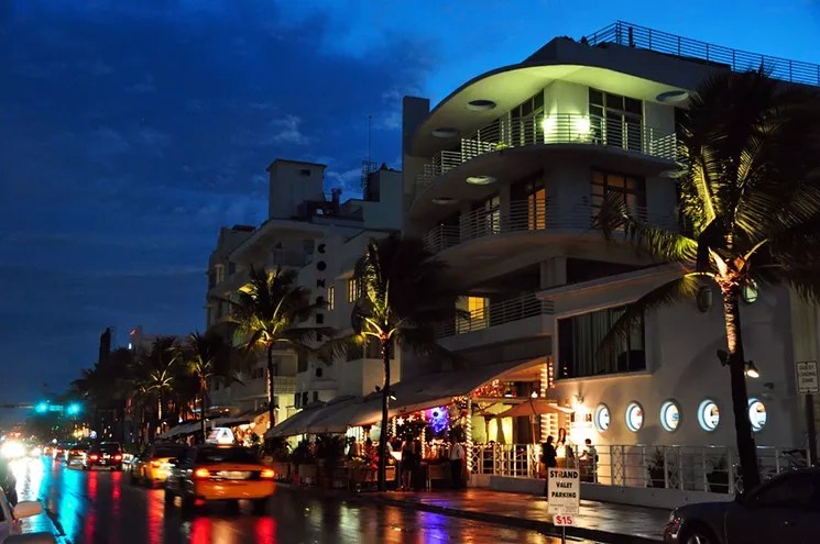 “America’s Worst Restaurant” Hit With Class-Action Lawsuit Over Unpaid Wages