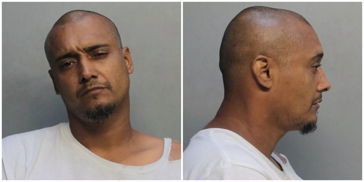 Video: Stolen Corvette Drives on South Beach Sidewalk During Crazy Police Chase