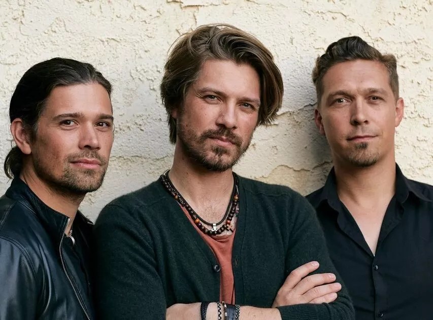 From Singing “MMMBop” to Recording With a Symphony Orchestra, Hanson Is All Grown Up