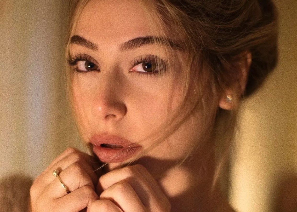 Hadar Adora Finds a Balance Between Soul and Pop in Her Latest EP, <i>Adult Girl</i>