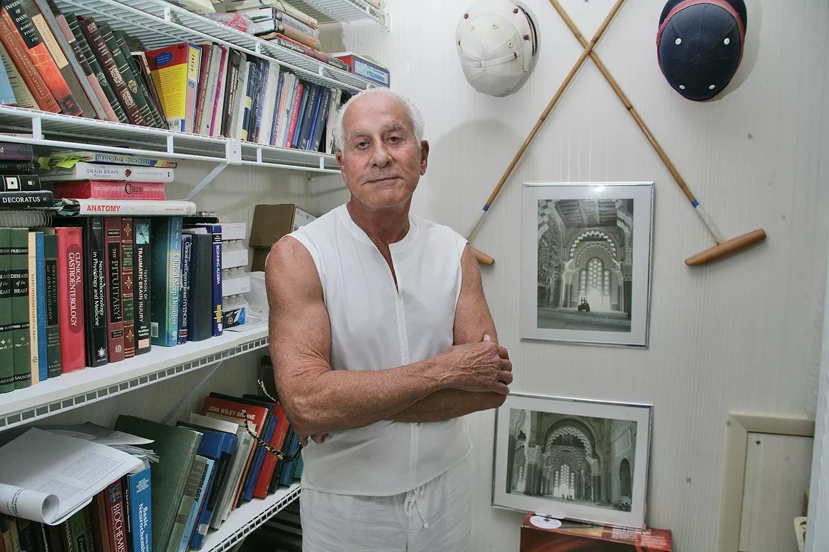 Is a West Palm Beach Doctor Heir to the Indian Throne?