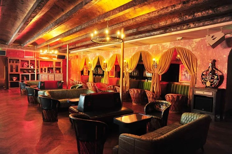 Los Altos Is a Calle Ocho Speakeasy Filled With Cocktails and Sugar Skulls
