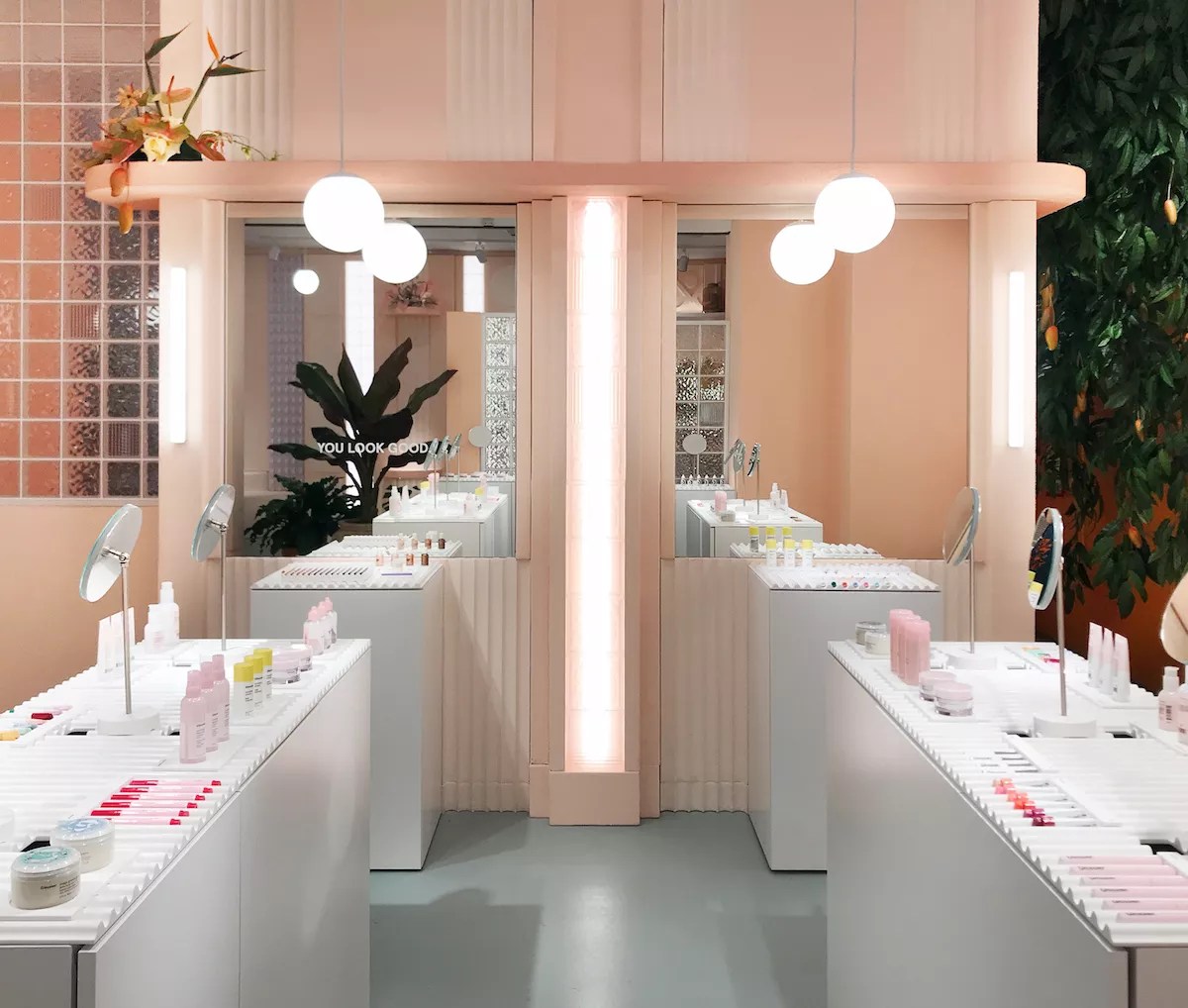 Glossier, the Beauty Company All Over Your Facebook Feed, Opens a Store in Wynwood