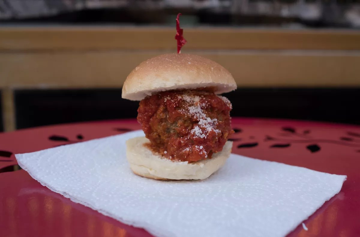 NYC Sandwich Shop Regina’s Grocery Comes to Miami Beach