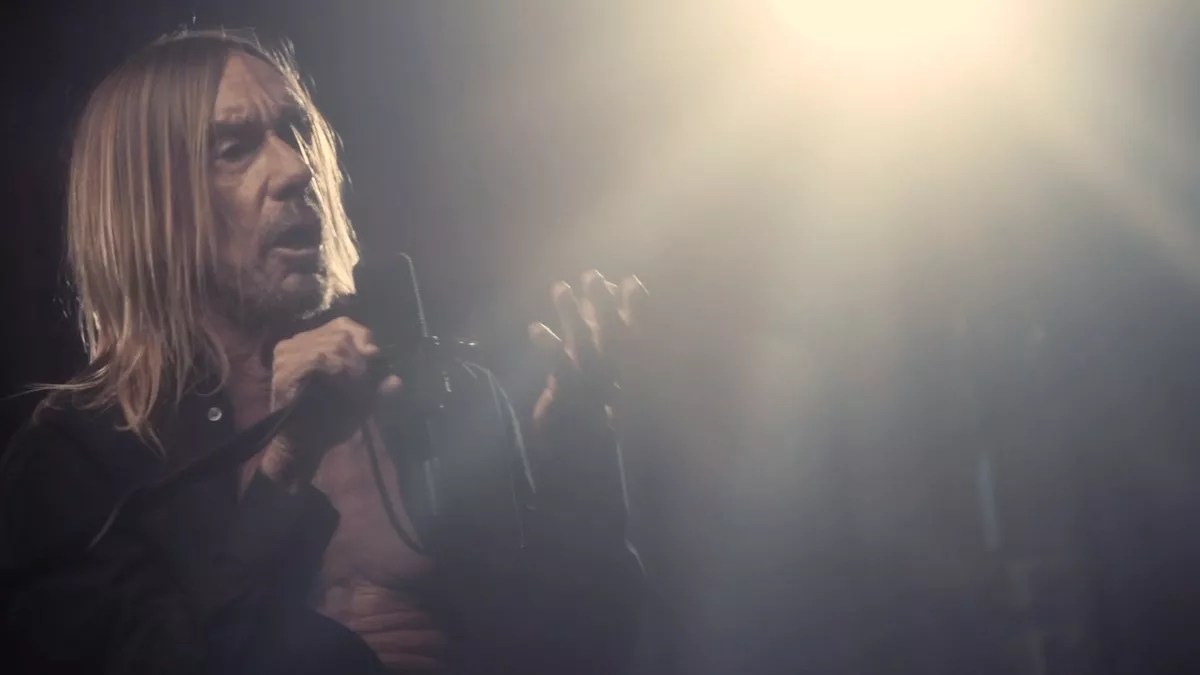 Las Nubes Singer Ale Campos Stars in Iggy Pop’s “Love’s Missing” Music Video