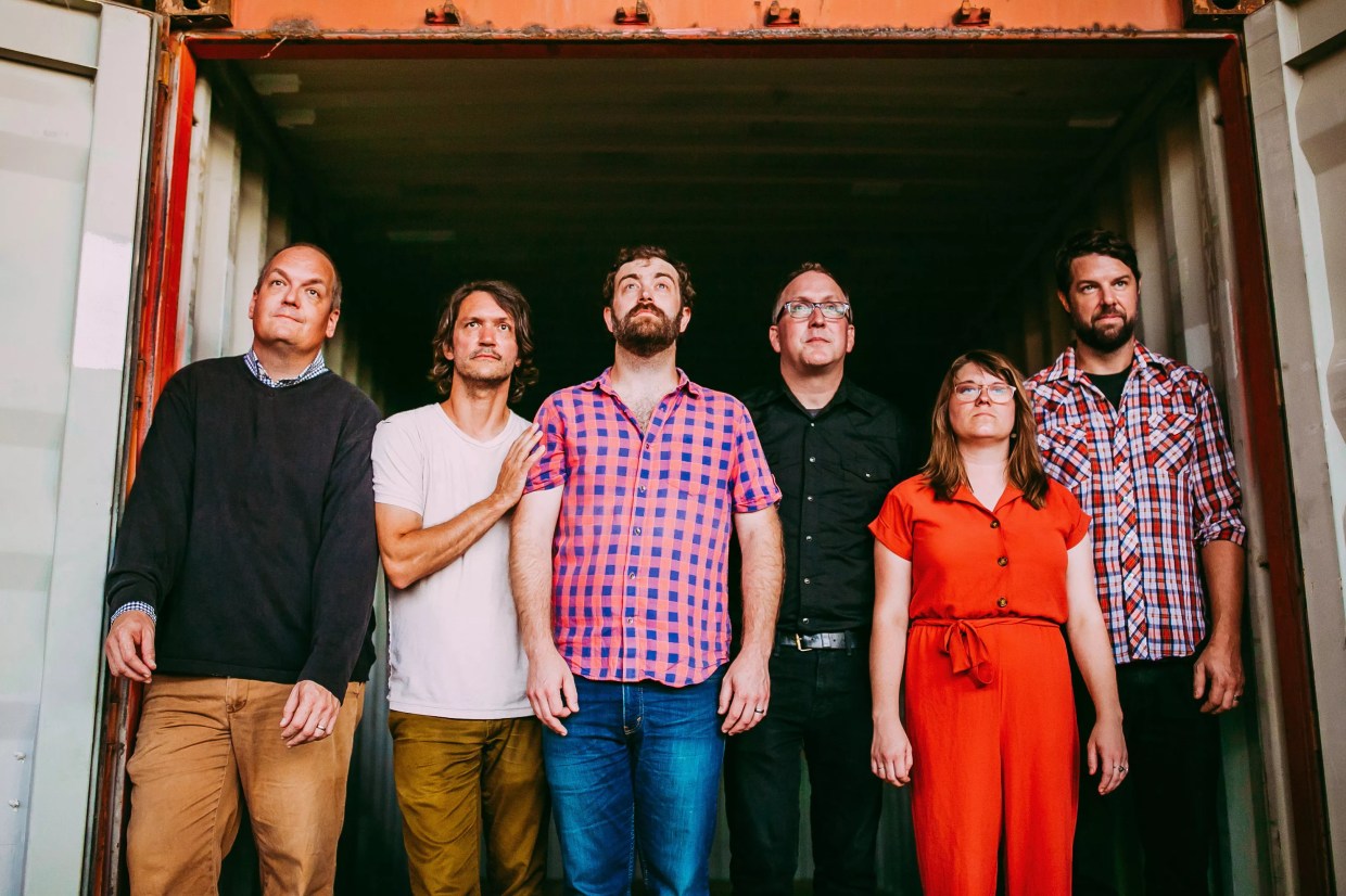 Posthardcore Veteran Cursive Returns With an Anxiety-Fueled Album