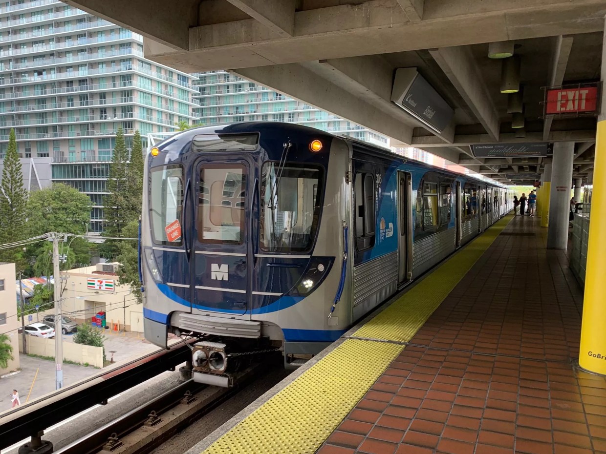 Lawsuit: After Beating by Miami Cops, Homeless Man Hospitalized for Broken Leg and Eye Socket