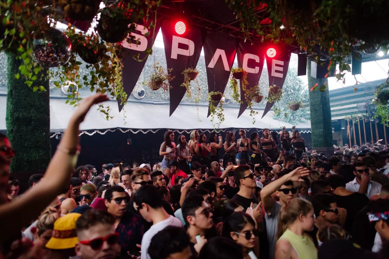Club Space’s Weekly DJ Livestream Continues With Danny Daze, Moscoman, and Others