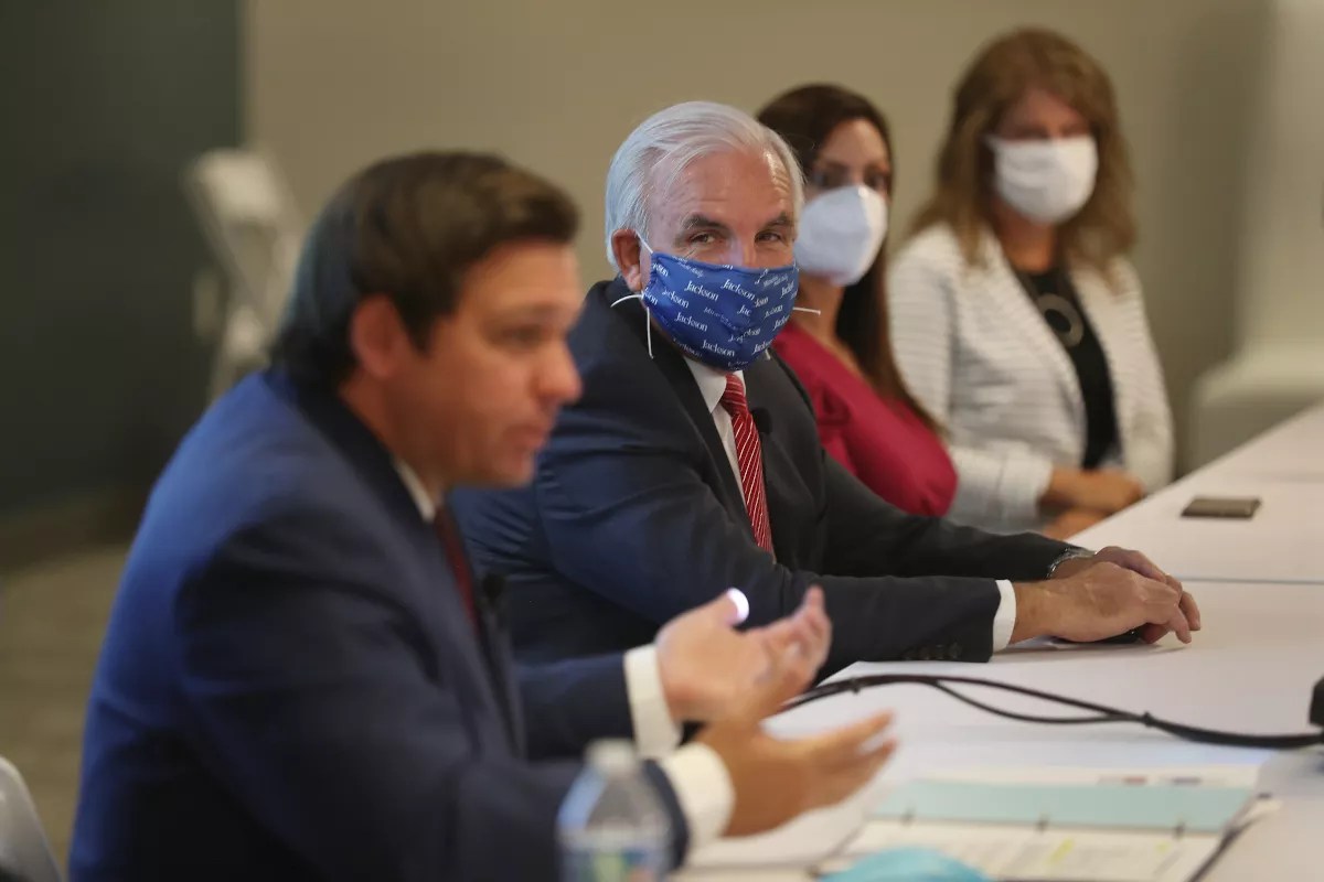 Miami-Dade Restaurant Owners Organize to Oppose Dining-Room Closure