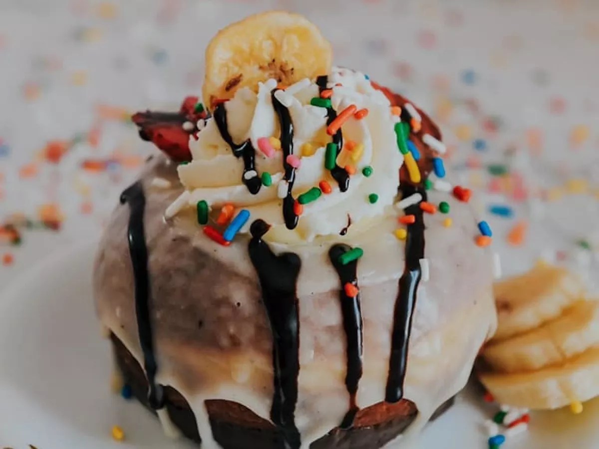 Banana Split Doughnut, Pincho Plates, and Other Food Events in Miami This Weekend