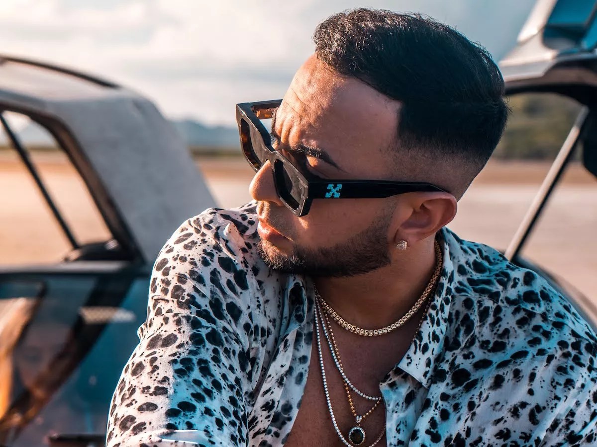 Singer-Songwriter Justin Quiles Has His Sights Set on Superstardom