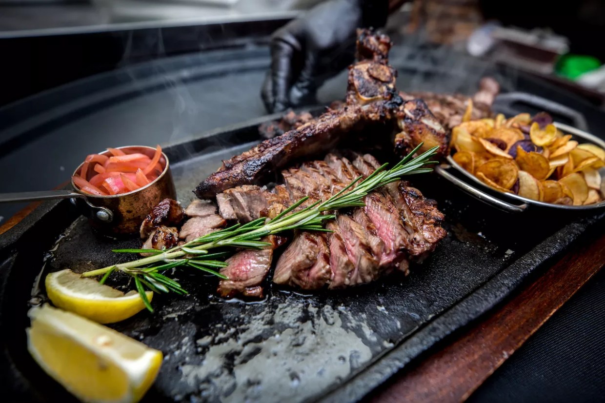 The Gramercy on Miracle Mile: An American Brasserie With a French Twist