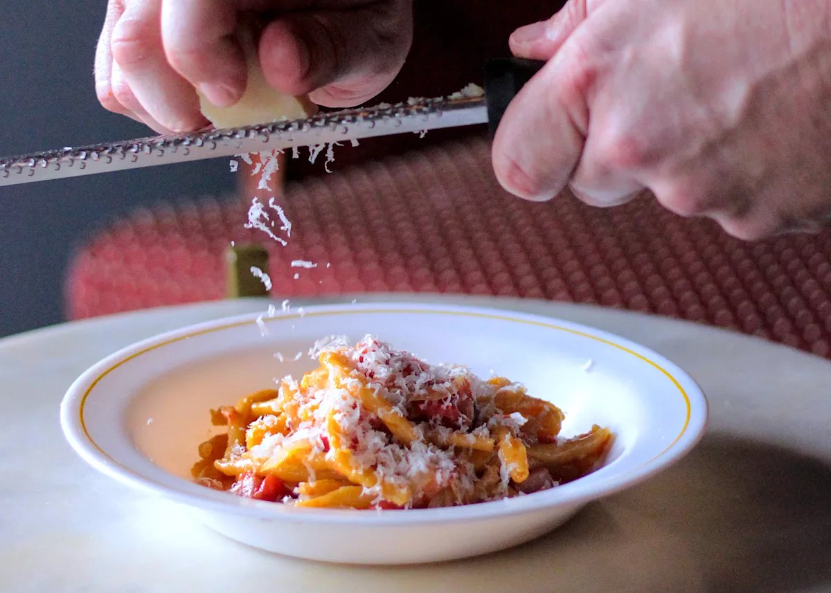 Michael Beltran Delivers a Fun New Cocktail Bar to Coral Way with the Gibson Room