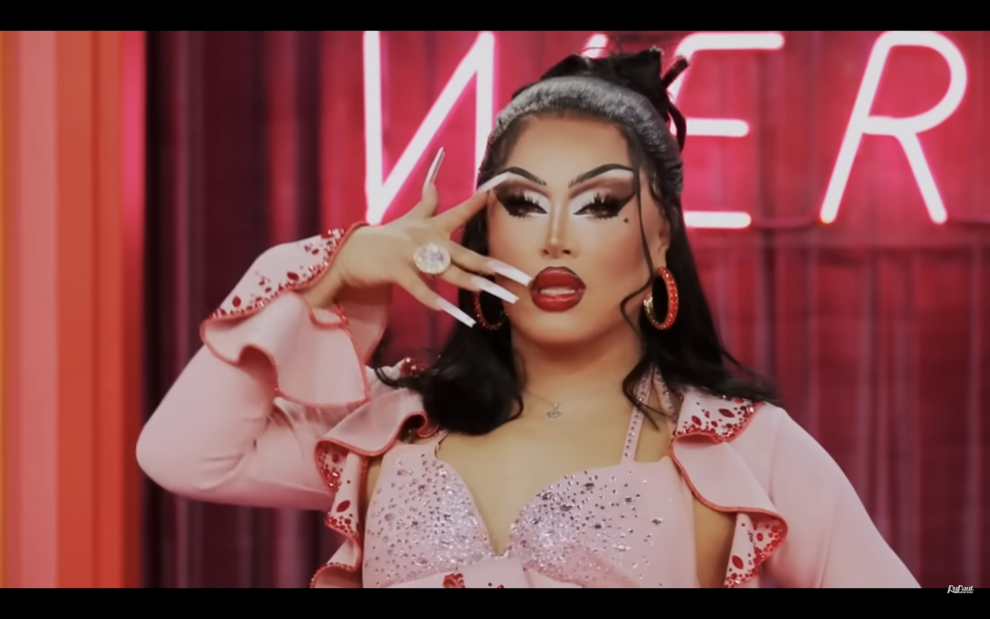 Screengrab of Morphine Love Dion entrance in RuPaul's Drag Race