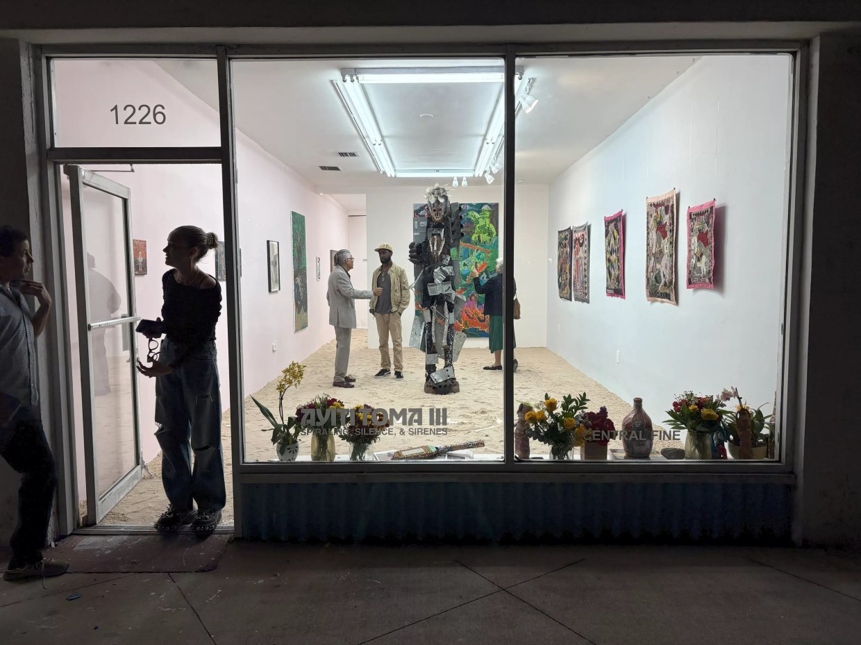 outside view of art gallery