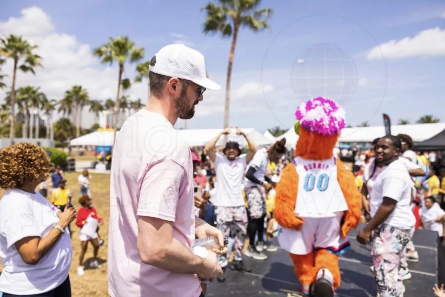 Eyes on Miami: Travis Scott, Hugel, Sofia Resing, and Others